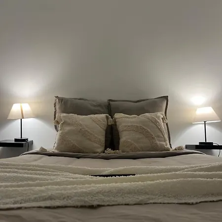 Elegant & Confort Διαμέρισμα *