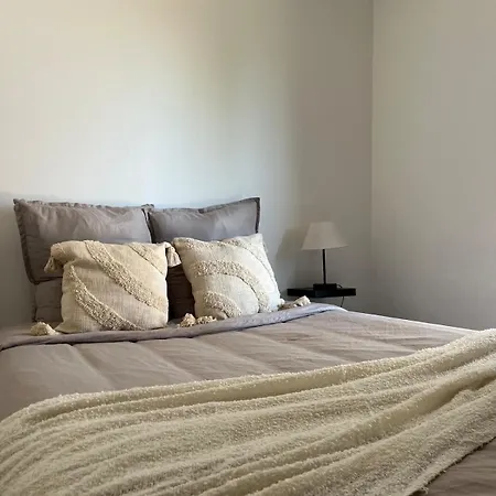 Διαμέρισμα Elegant & Confort